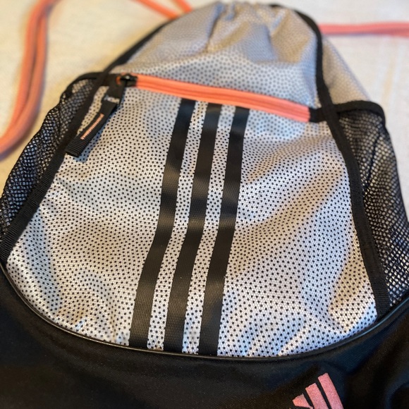 Adidas Drawstring Bag - Picture 3 of 7